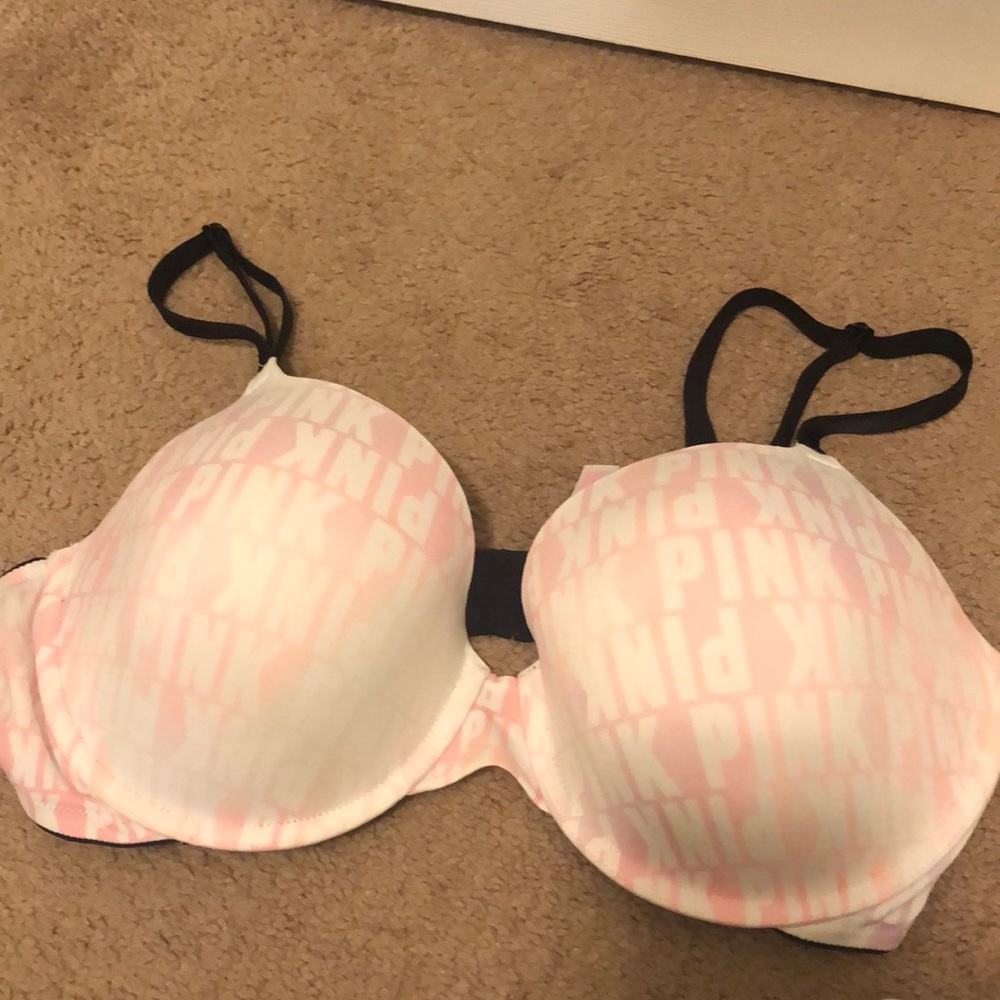Victoria’s Secret Pink t shirt bra